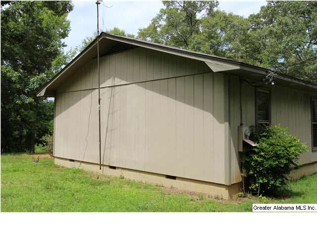 117 Barclay Road Talladega, AL 35160 - Photo 3 of 16