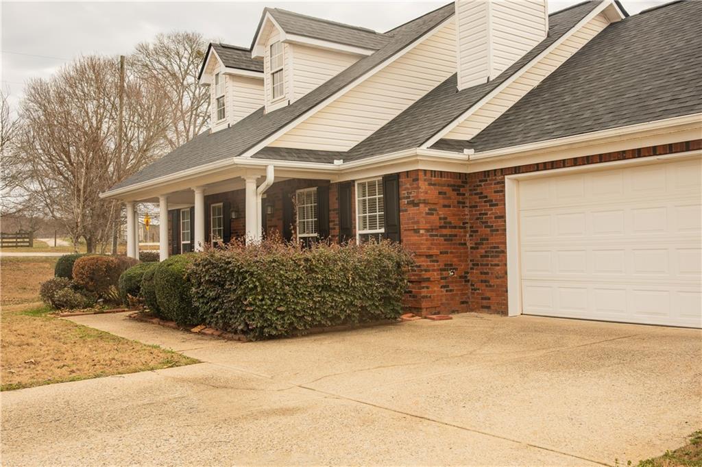 1200 Breckinridge Trail Winder, GA 30680 - Photo 28 of 37 a front view of a house with a yard