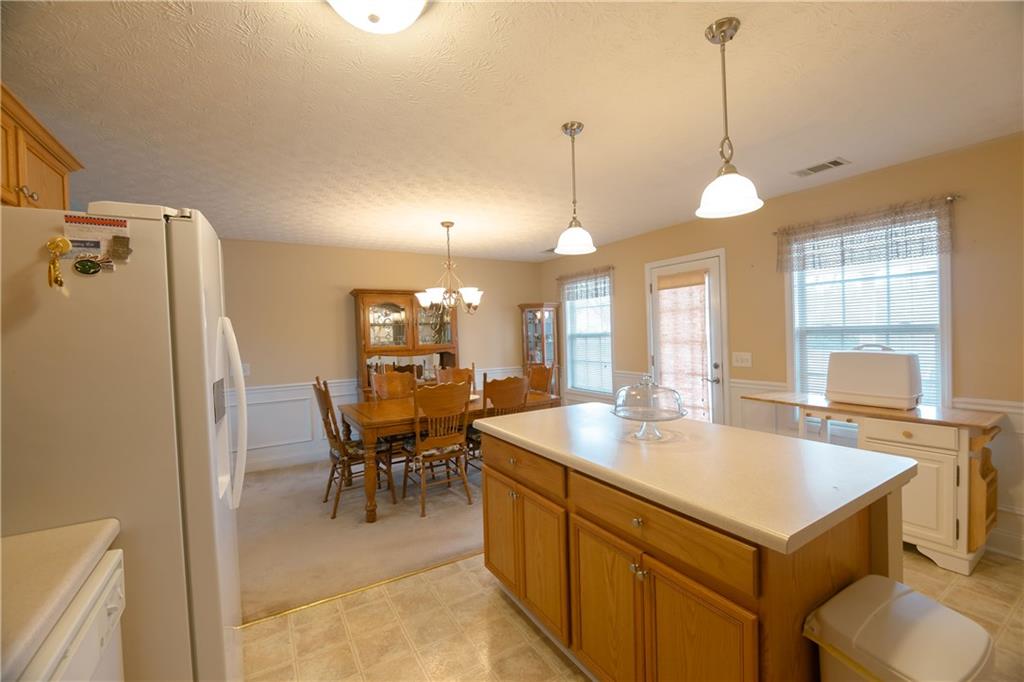 1200 Breckinridge Trail Winder, GA 30680 - Photo 8 of 37 a view of a kitchen area