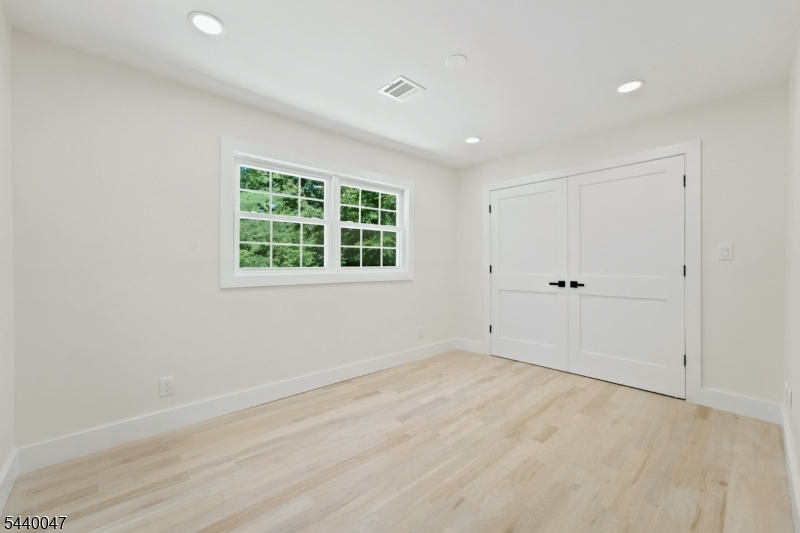 55 Green Hill Road Springfield, NJ 07081 - Photo 36 of 50
