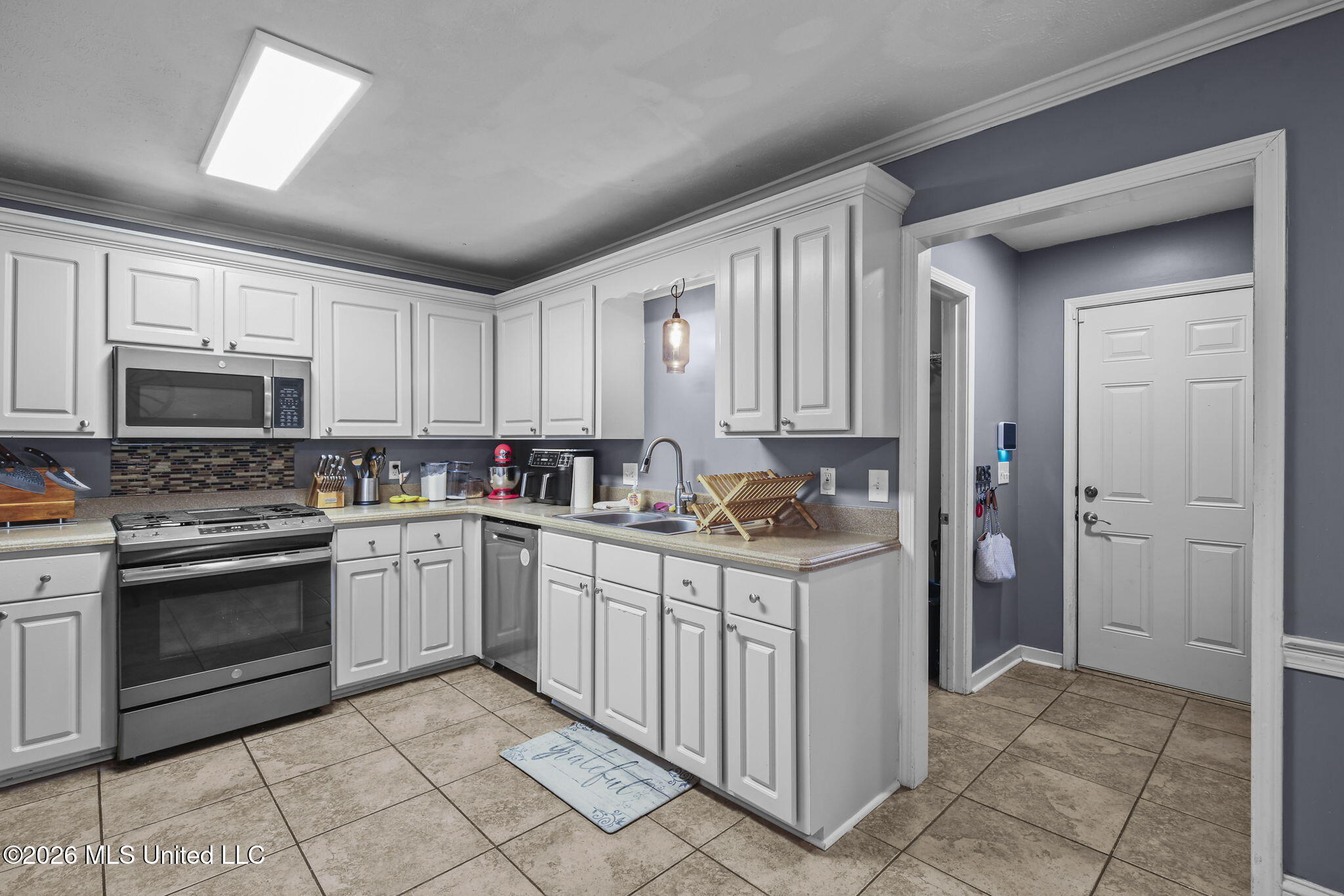 1228 Crossview Court Brandon, MS 39042 - Photo 12 of 29 19-web-or-mls-1228 Crossview-19