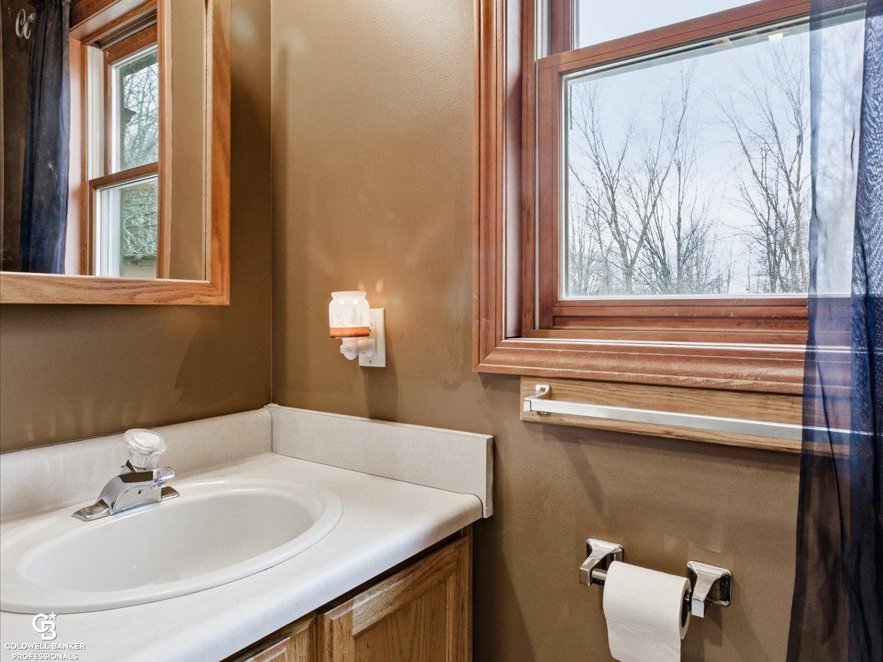 8925 Lohr Road Avoca, MI 48006 - Photo 27 of 41