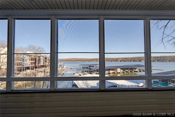 $229,000 | 6005 Baydy Peak Road, Unit 305, Osage Beach, MO 65065