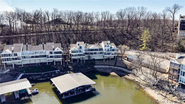 $229,000 | 6005 Baydy Peak Road, Unit 305, Osage Beach, MO 65065