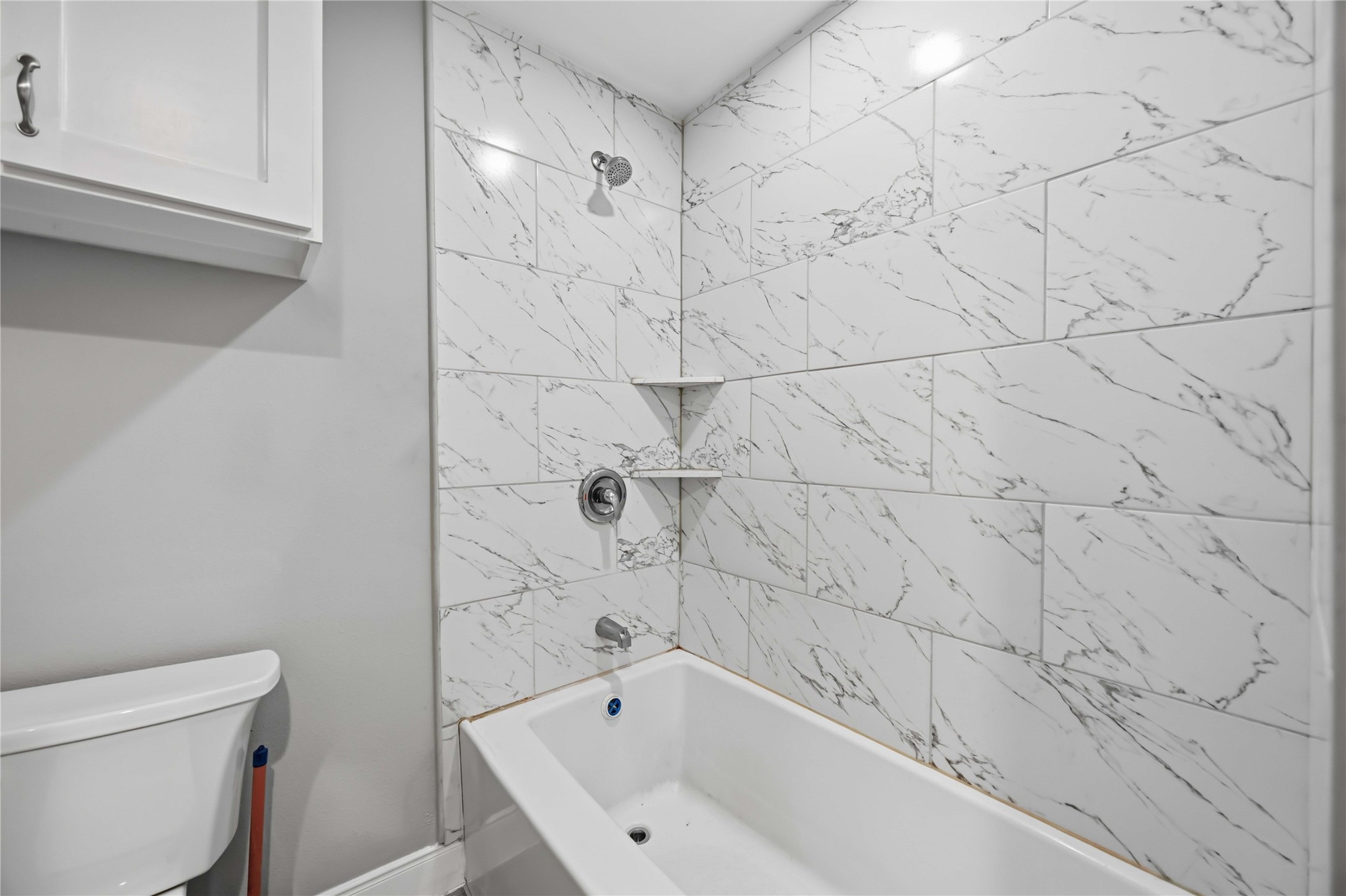 8129 Linda Vista Road Houston, TX 77028 - Photo 24 of 27