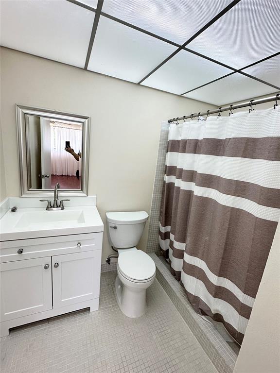 15484 Lakes Of Delray Boulevard, Unit 201 Delray Beach, FL 33484 - Photo 16 of 20