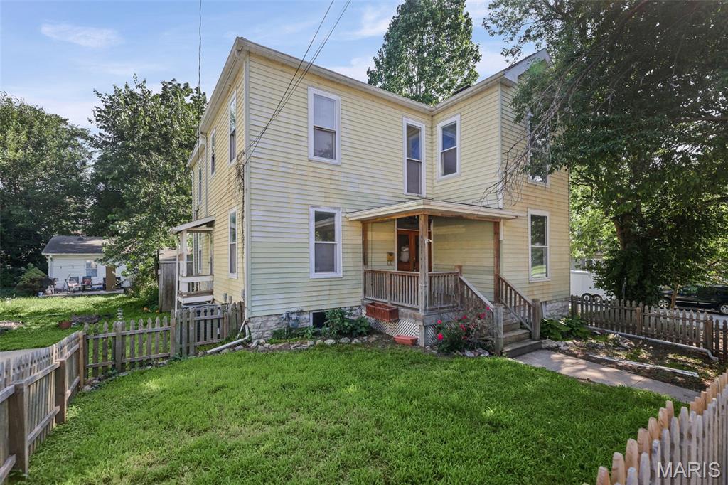 407 East 9th Street Alton, IL 62002 - Photo 3 of 53
