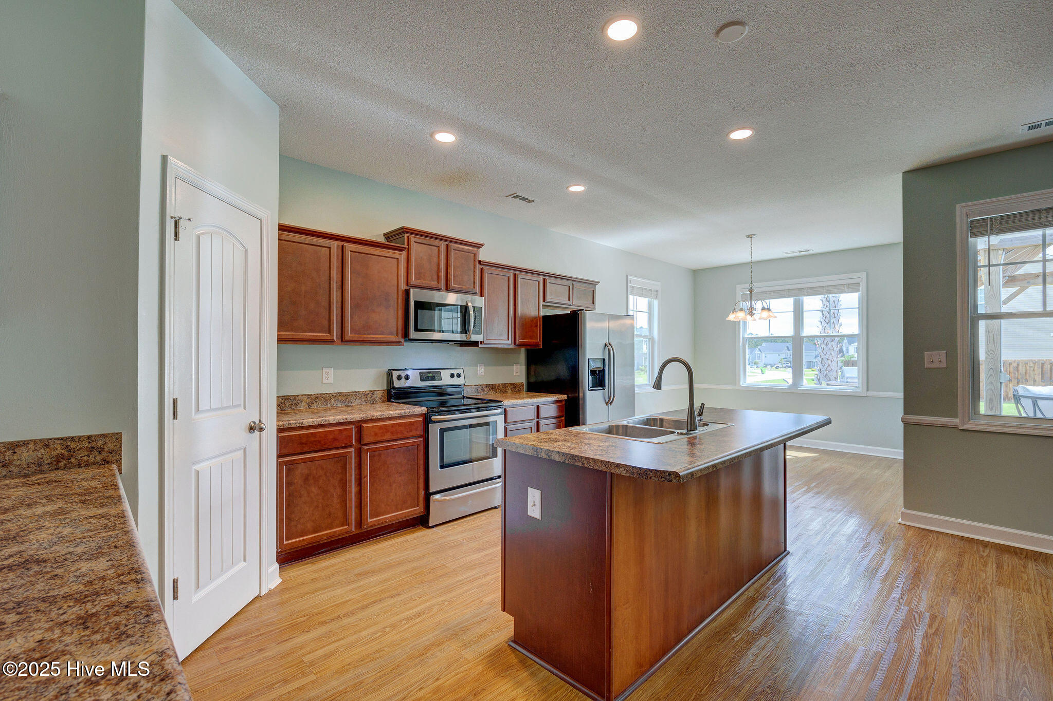 604 Winfall Drive Holly Ridge, NC 28445 - Photo 41 of 55 604WinfallDrive(36)