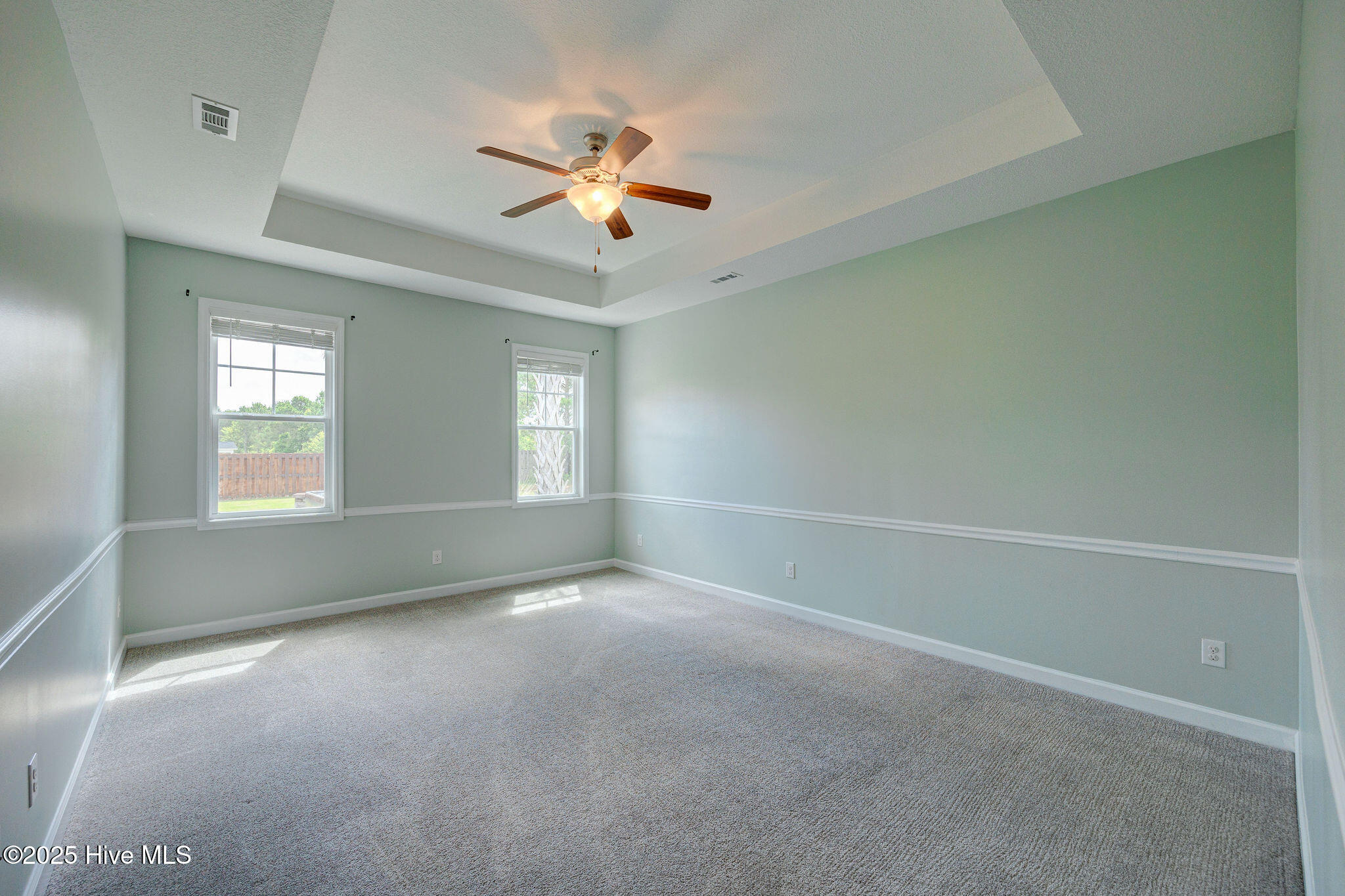 604 Winfall Drive Holly Ridge, NC 28445 - Photo 5 of 55 604WinfallDrive(42)