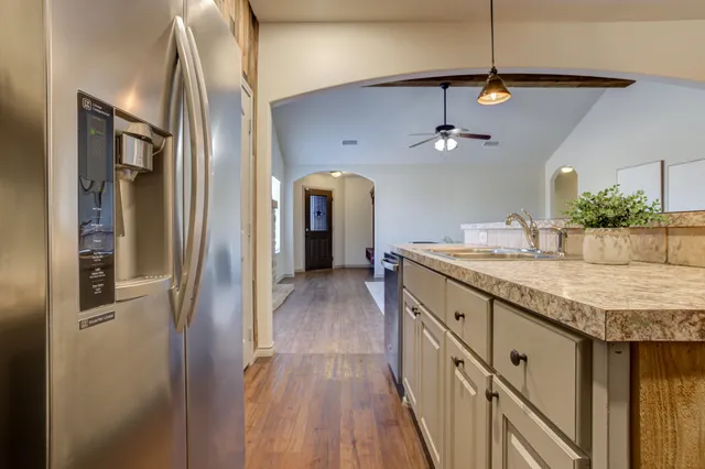 $259,000 | 7902 Avenue L, Lubbock, TX 79423