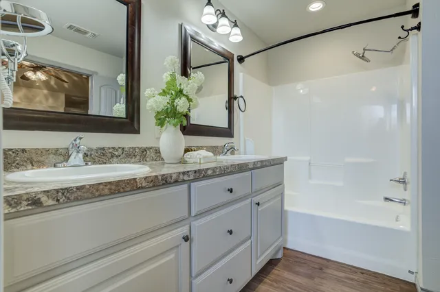 $259,000 | 7902 Avenue L, Lubbock, TX 79423