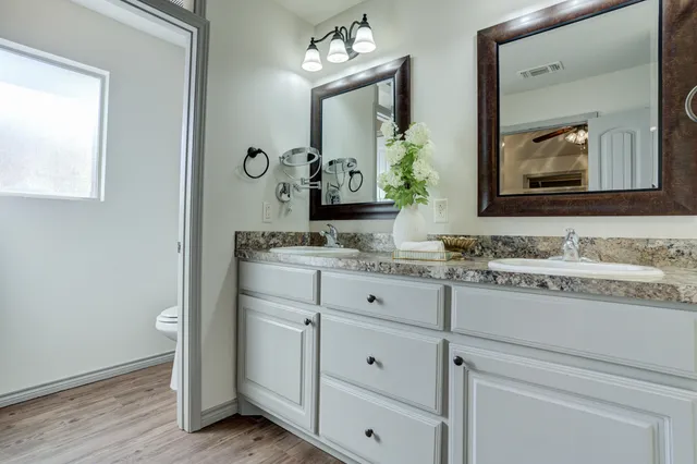 $259,000 | 7902 Avenue L, Lubbock, TX 79423