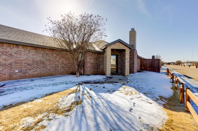 $259,000 | 7902 Avenue L, Lubbock, TX 79423