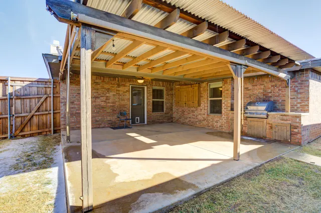 $259,000 | 7902 Avenue L, Lubbock, TX 79423