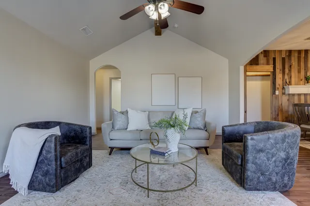 $259,000 | 7902 Avenue L, Lubbock, TX 79423