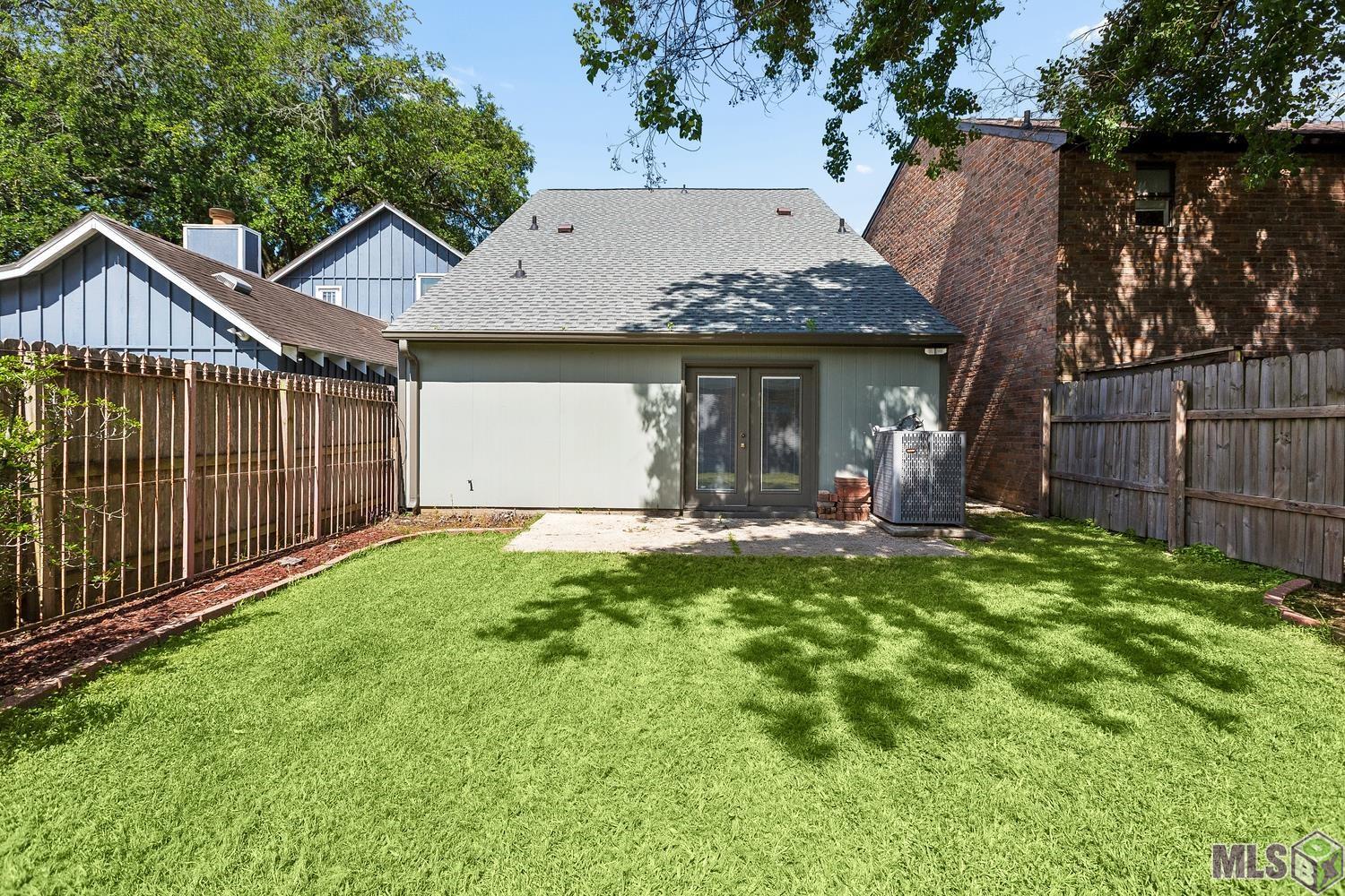 1905 Stonegate Court Baton Rouge, LA 70815 - Photo 25 of 27