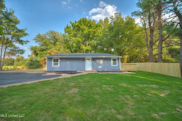 $272,499 | 2835 Plum Point Road, Southaven, MS 38672