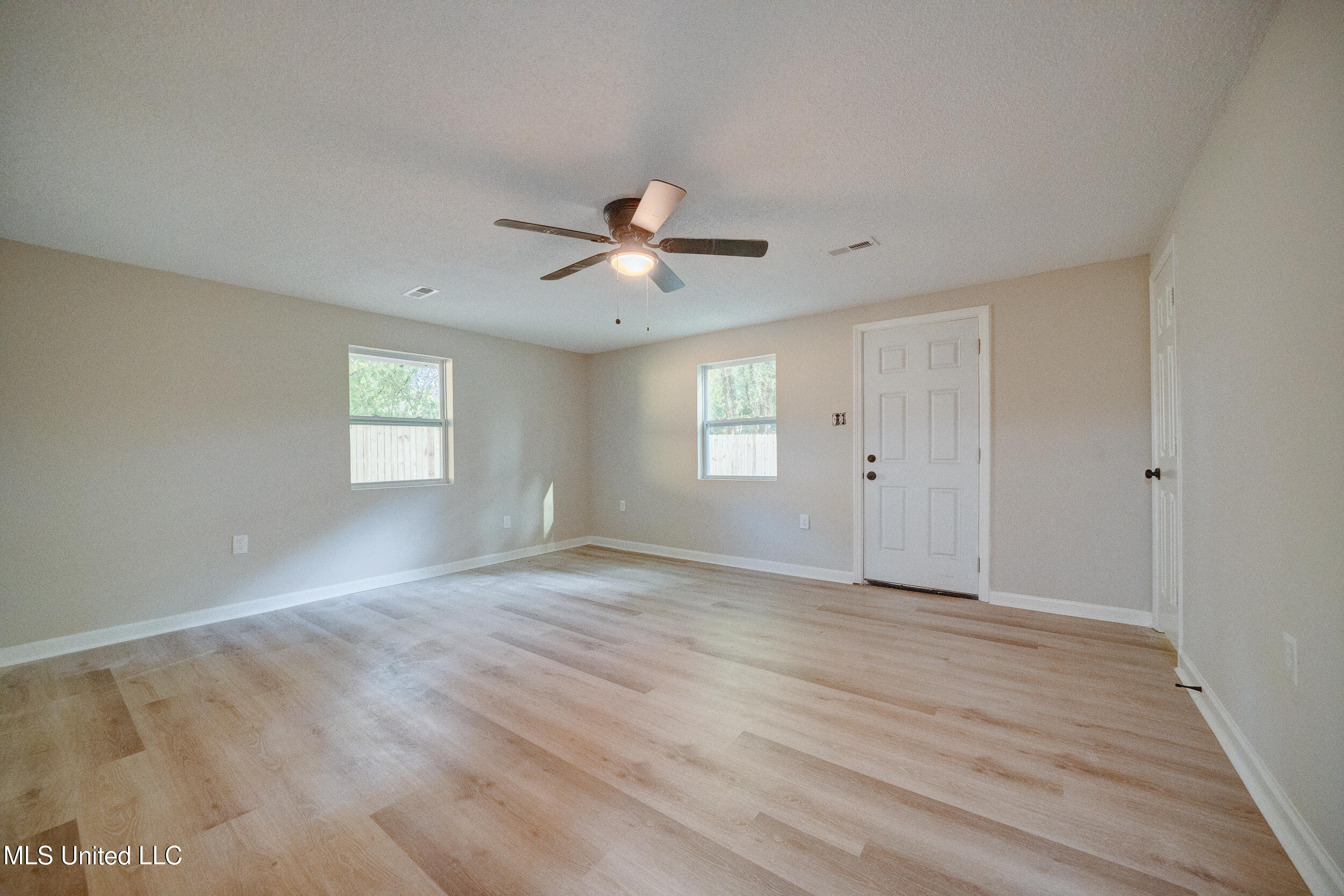2835 Plum Point Road Southaven, MS 38672 - Photo 6 of 10 Master