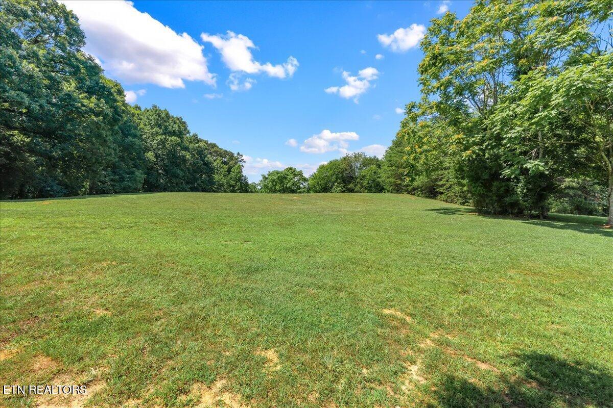 222-225 Summit Road Madisonville, TN 37354 - Photo 20 of 46 2-222 Summit Rd-14