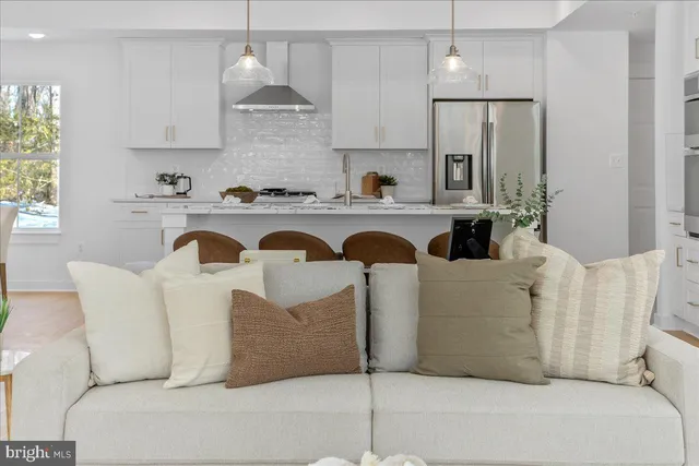 $799,900 | 1340 East West Shady Side Road, Shady Side, MD 20764