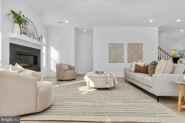 $799,900 | 1340 East West Shady Side Road, Shady Side, MD 20764