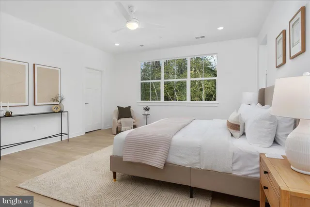 $799,900 | 1340 East West Shady Side Road, Shady Side, MD 20764