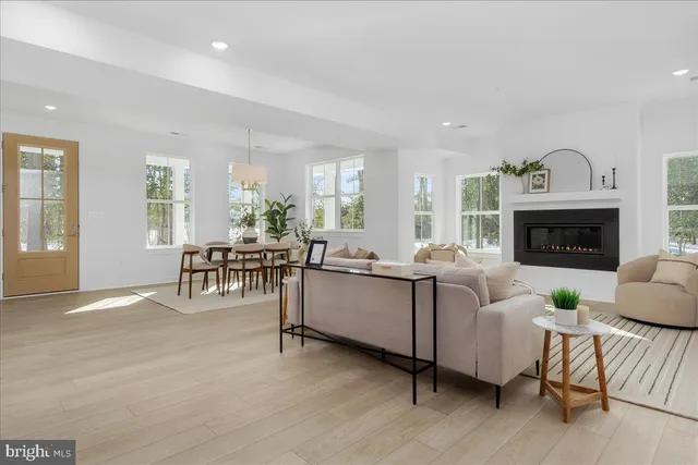 $799,900 | 1340 East West Shady Side Road, Shady Side, MD 20764