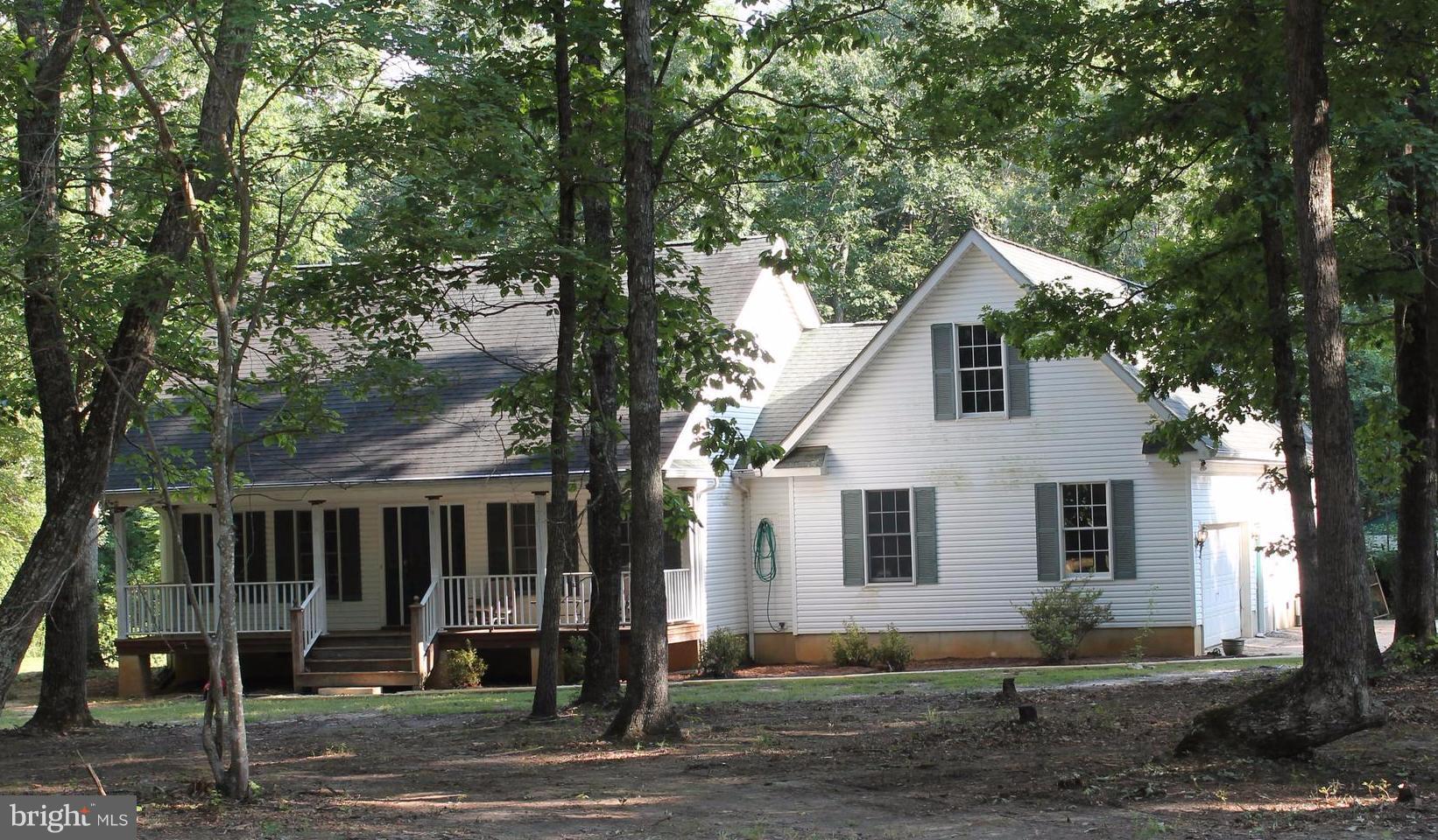 33390 Parker Road Locust Grove, VA 22508 - Photo 1 of 28 Exterior (Front)