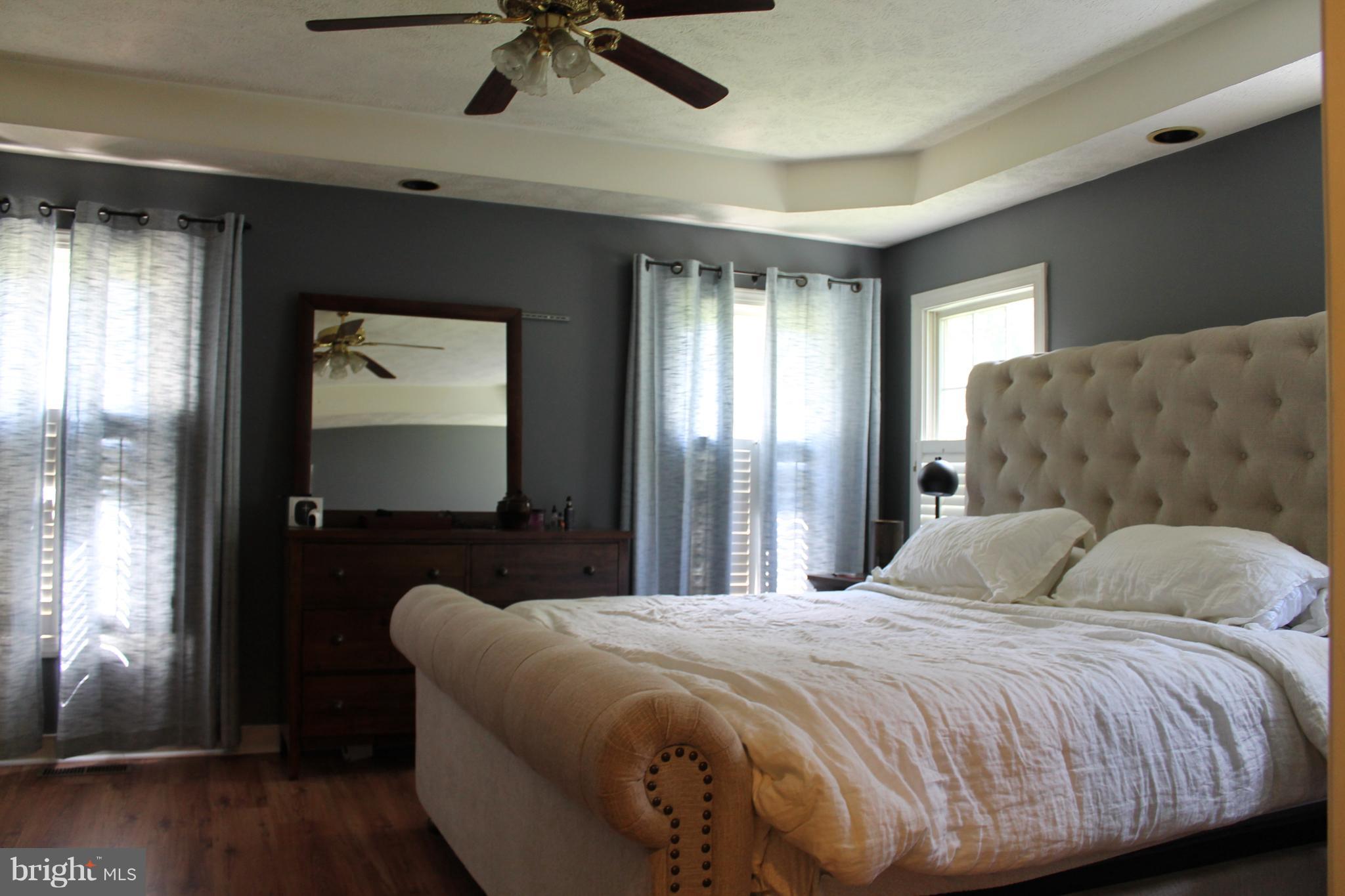 33390 Parker Road Locust Grove, VA 22508 - Photo 11 of 28 Bedroom (Master)