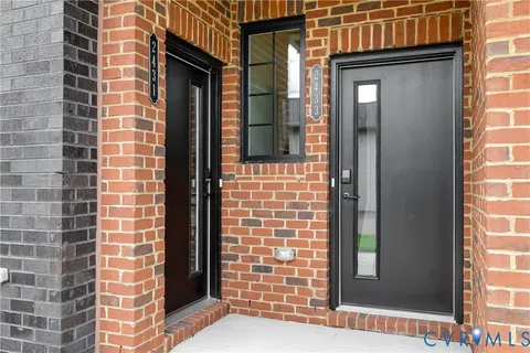 $450,000 | 2439 Ownby Lane, Unit B13, Richmond, VA 23220