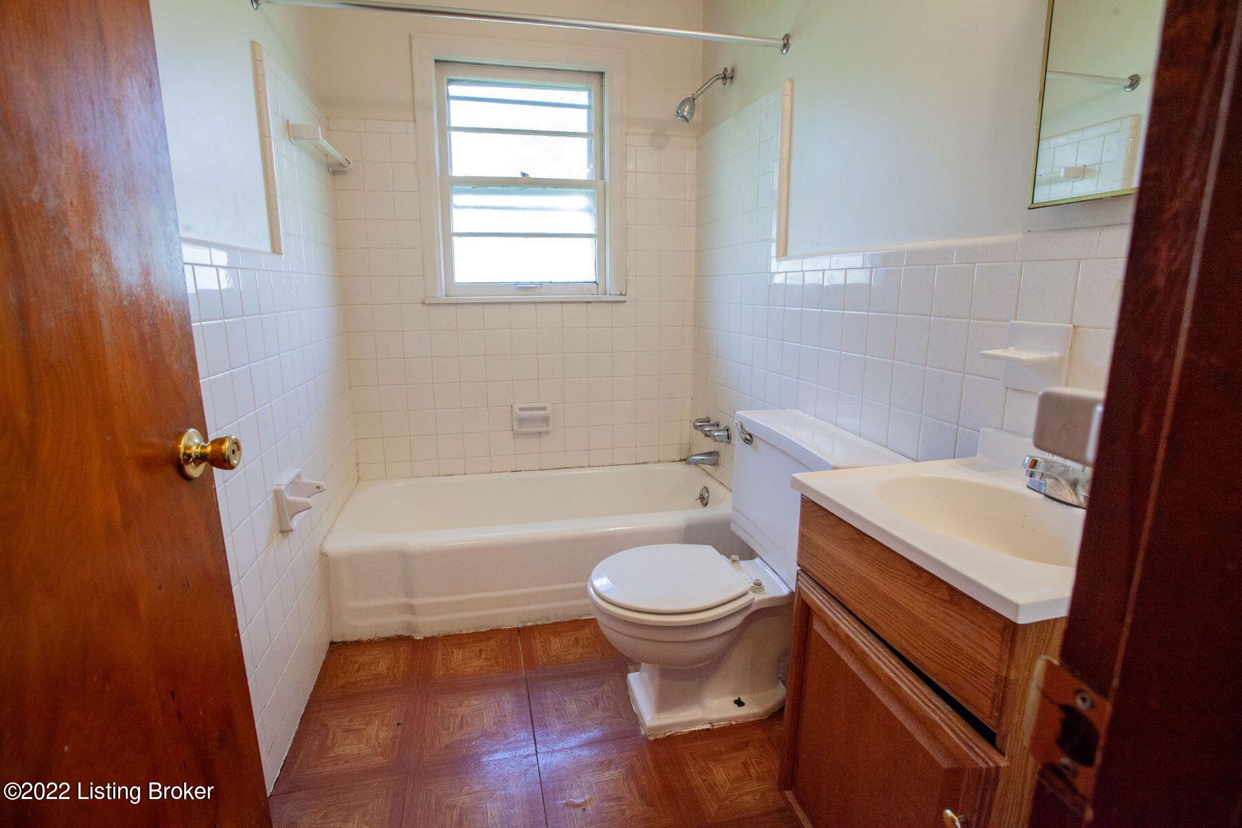3107 Wayne Road Louisville, KY 40216 - Photo 22 of 34 Bathroom one