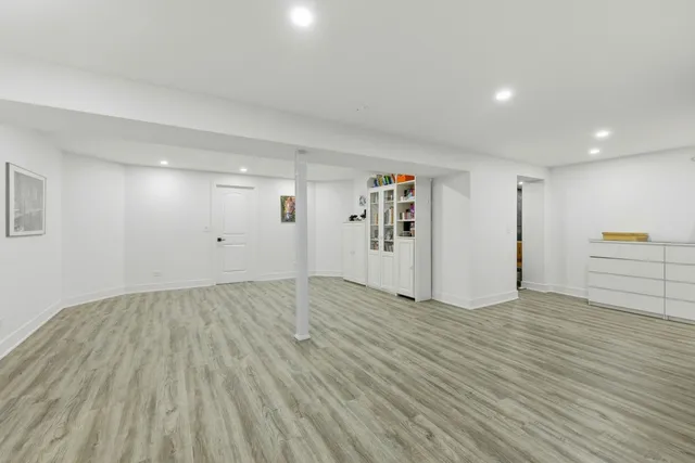 $845,000 | 40W412 Winchester Way, St. Charles, IL 60175