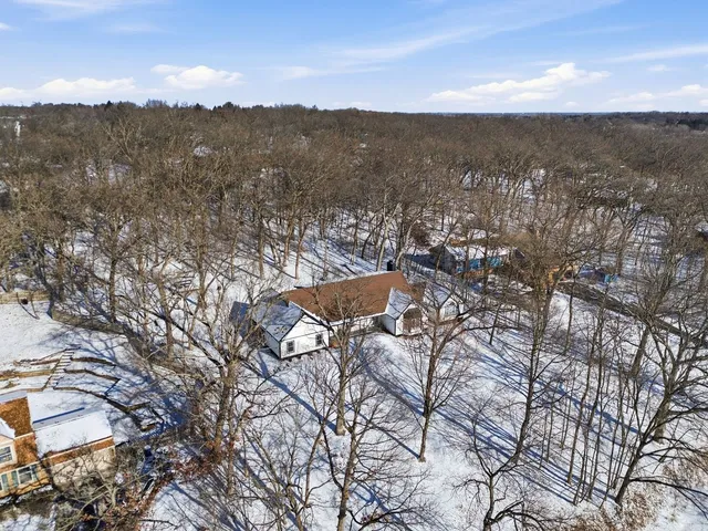 $845,000 | 40W412 Winchester Way, St. Charles, IL 60175