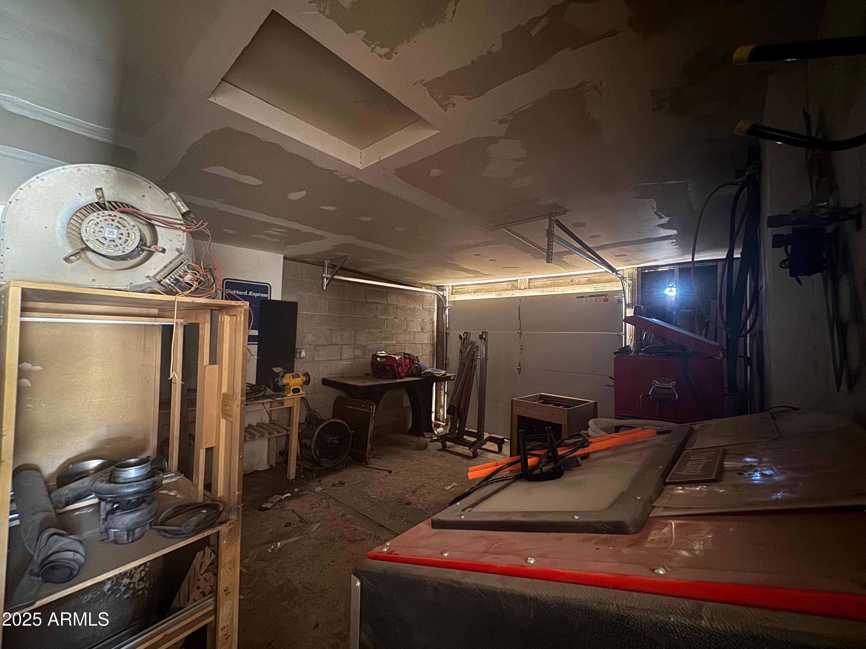 56163 West Papago Road Maricopa, AZ 85139 - Photo 33 of 44 a room with gym equipment