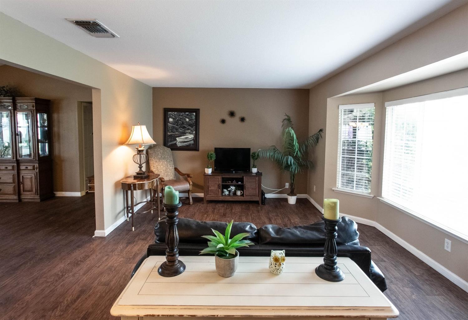 17269 Monreal Road Madera, CA 93636 - Photo 4 of 19 Gallery Image 4