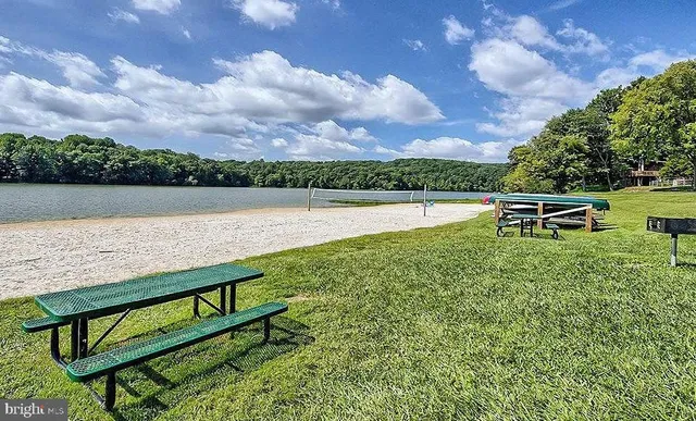 $275,500 | 6749 Accipiter Drive, New Market, MD 21774