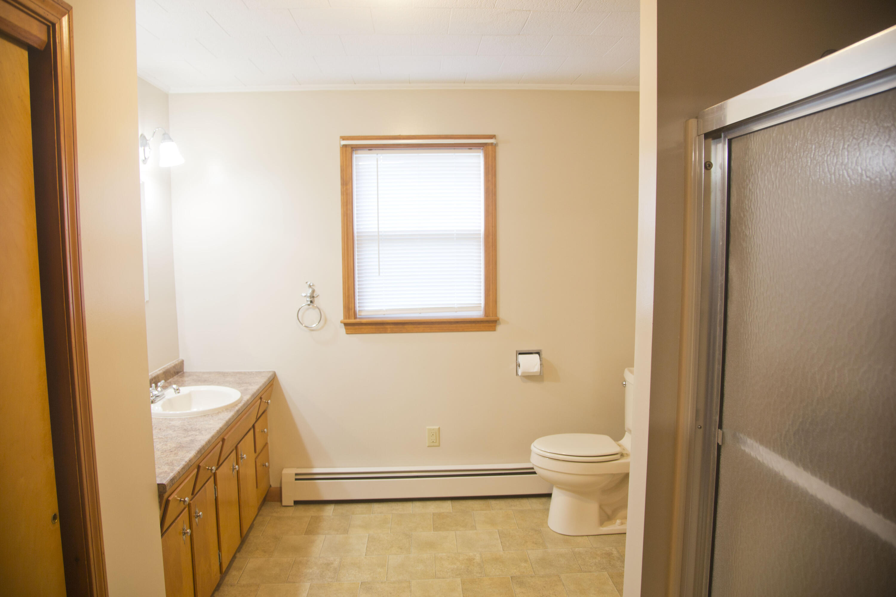 475 Main Road Milford, ME 04461 - Photo 16 of 45 Full bath