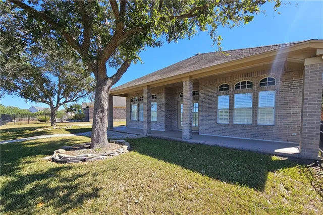 $327,000 | 6230 Garden Court, Corpus Christi, TX 78414