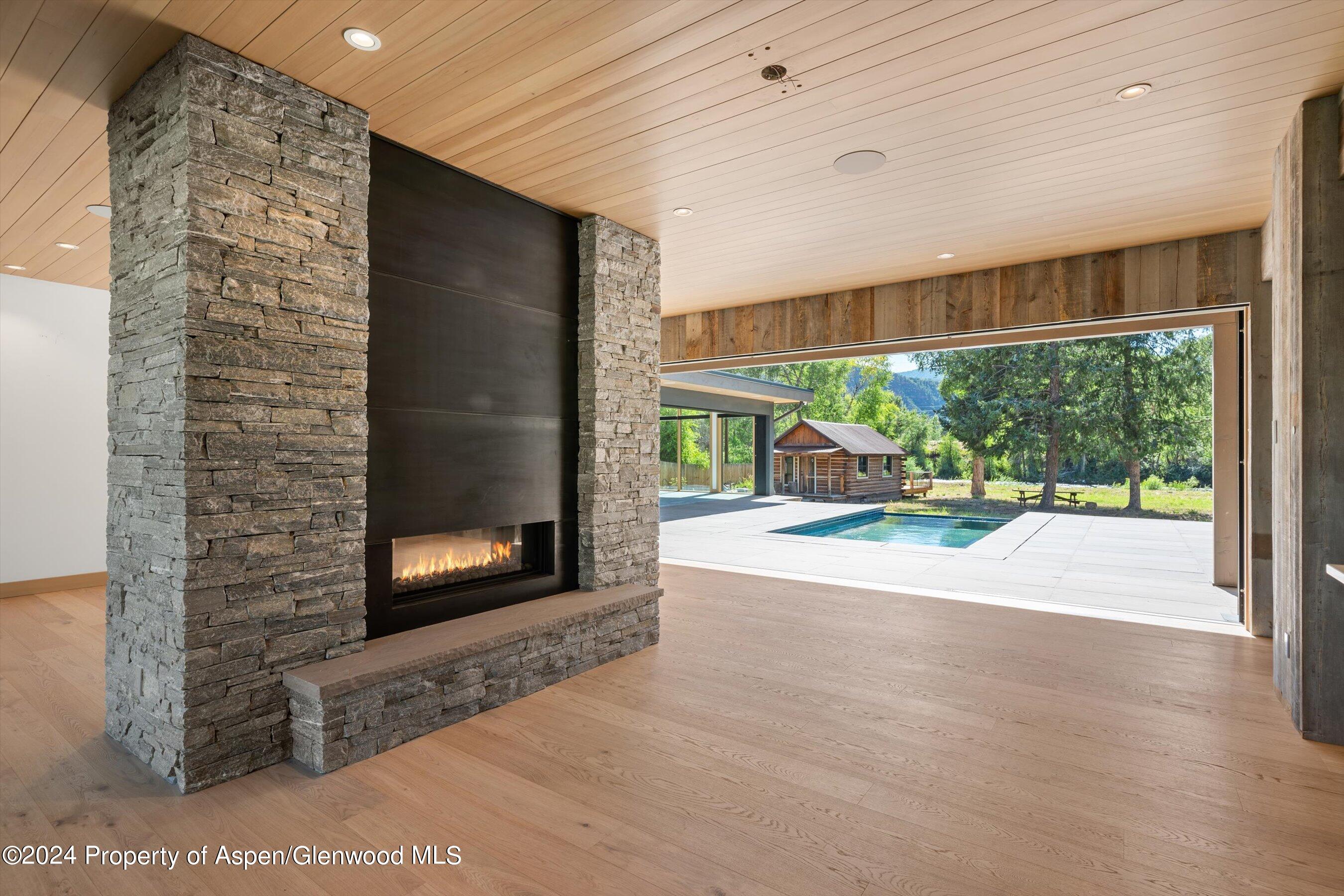 1043 Willits Lane Basalt, CO 81621 - Photo 22 of 59 Dining Room