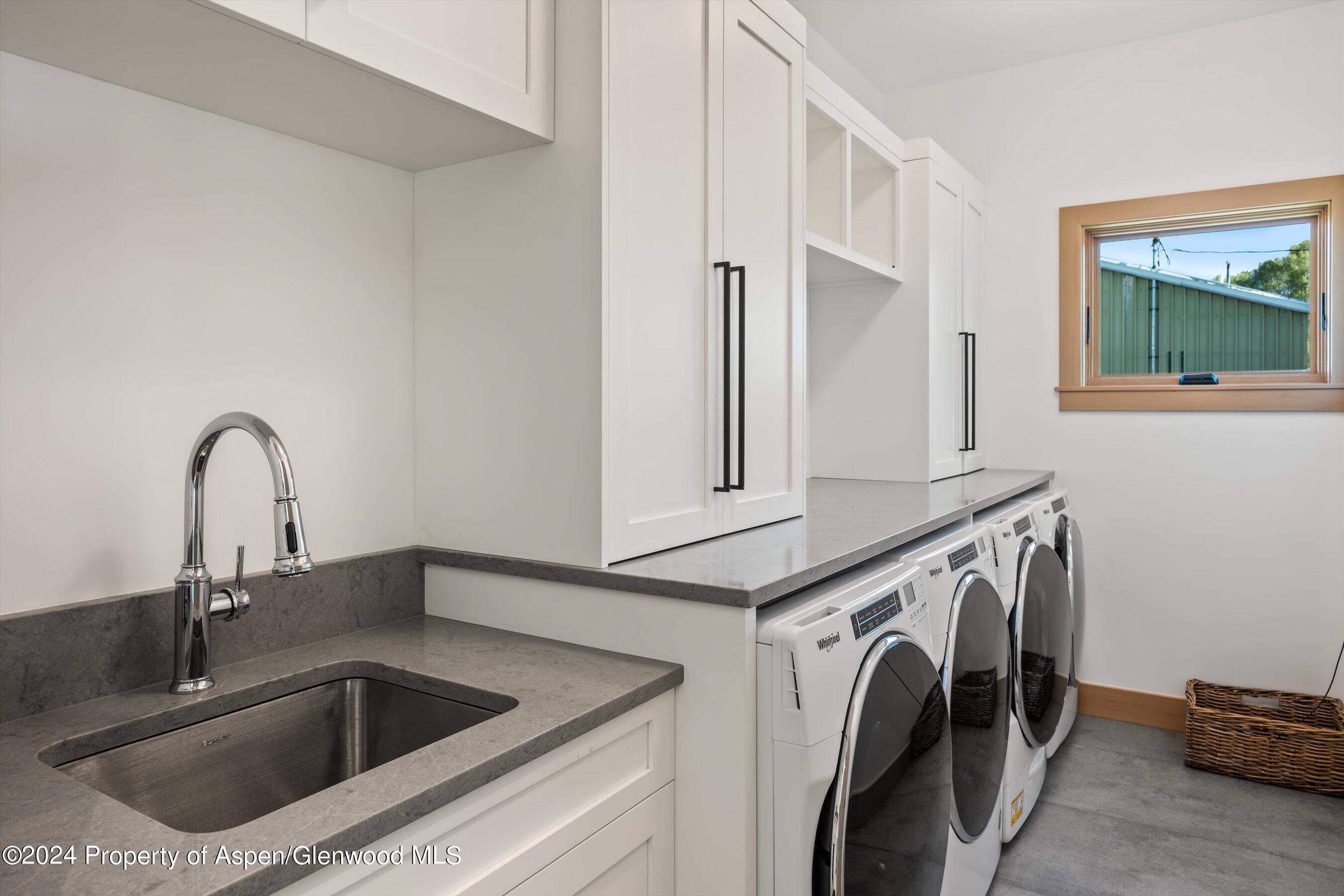 1043 Willits Lane Basalt, CO 81621 - Photo 37 of 59 Laundry