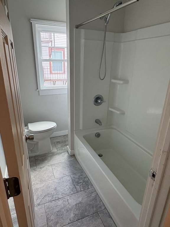 202 Robbins Street, Unit 2 Waltham, MA 02453 - Photo 3 of 7