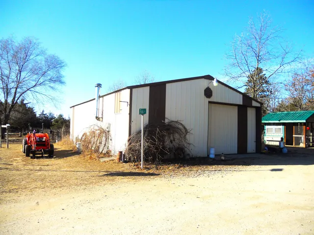 $425,000 | N3041 County Road F, Montello, WI 53949