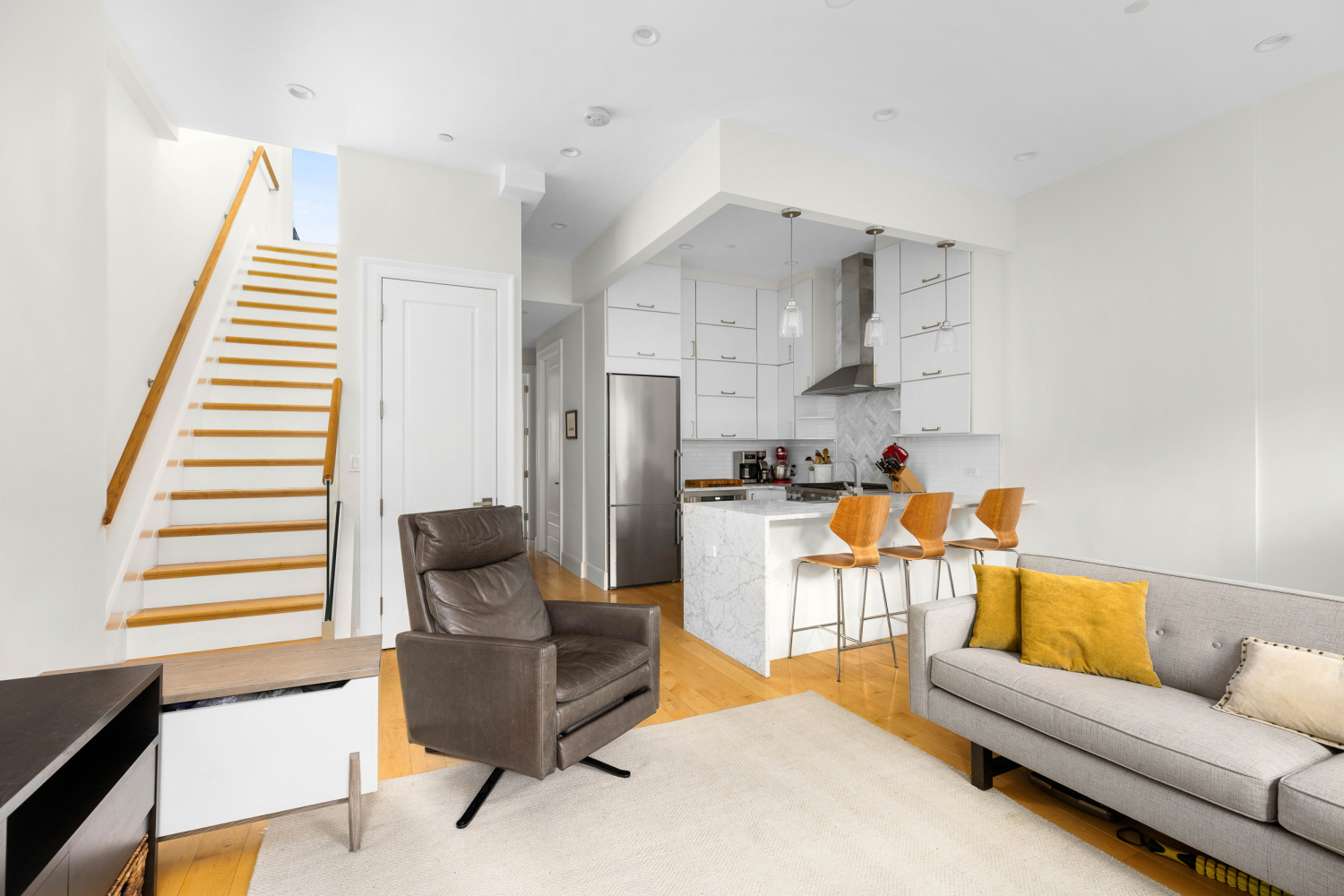 541 Henry Street, Unit D Brooklyn, NY 11231 - Photo 2 of 11 a living room with furniture and a view