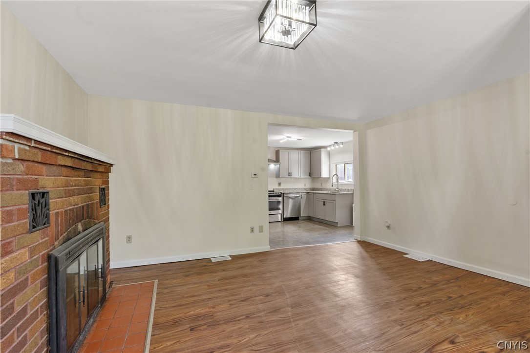 5546 Kathan Road Cicero, NY 13029 - Photo 5 of 37 Gallery Image 5