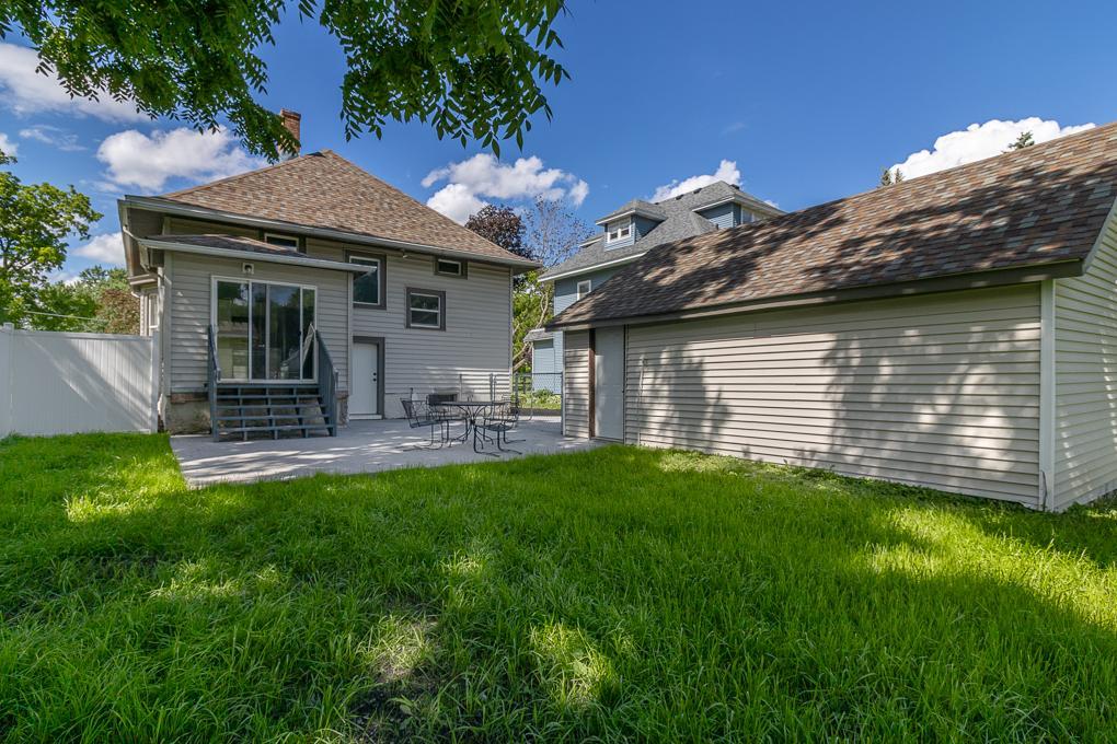 608 7th Avenue Southeast Waseca, MN 56093 - Photo 31 of 35