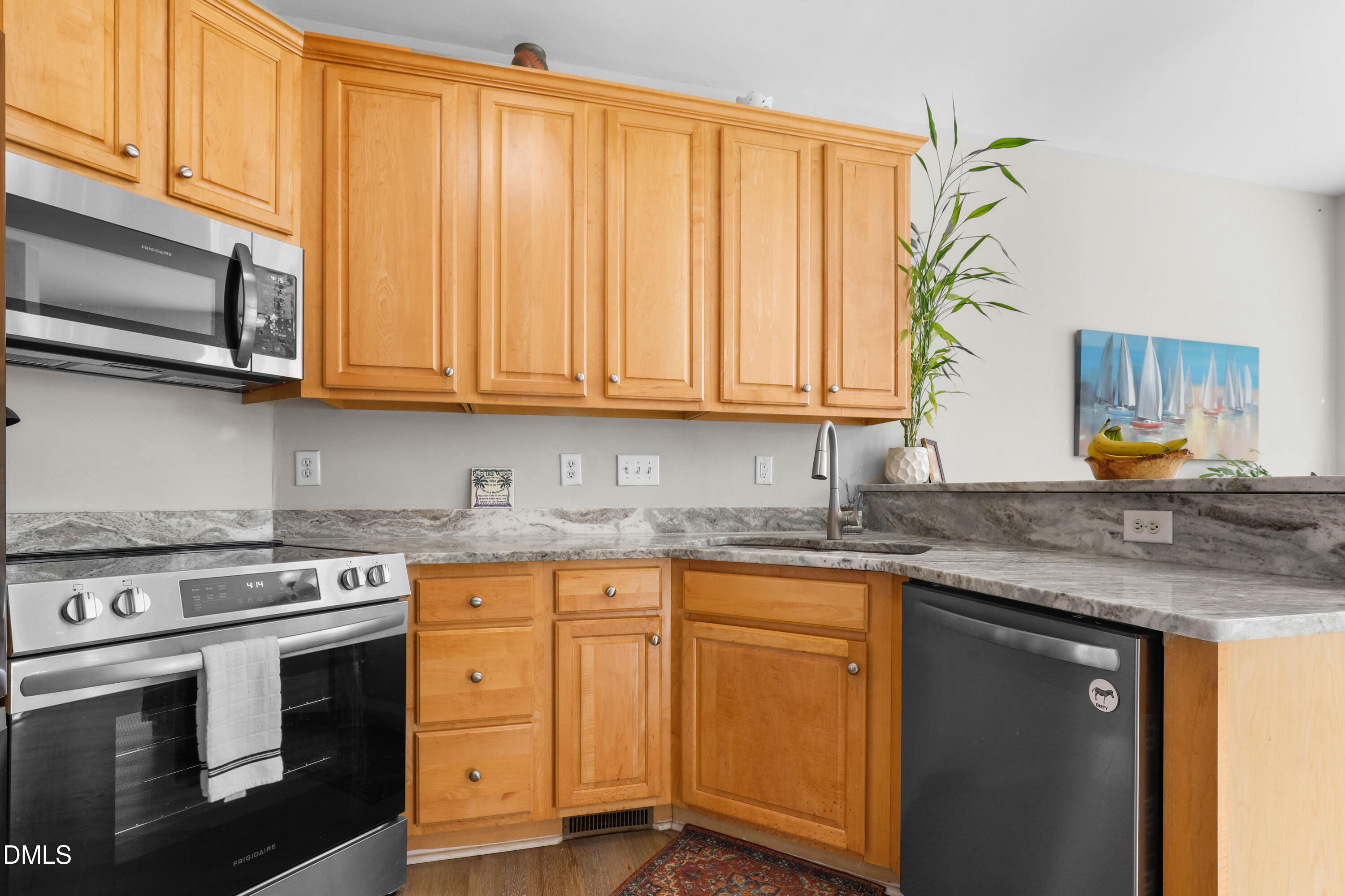 108 Littlejohn Road, Unit B Chapel Hill, NC 27517 - Photo 8 of 23 8