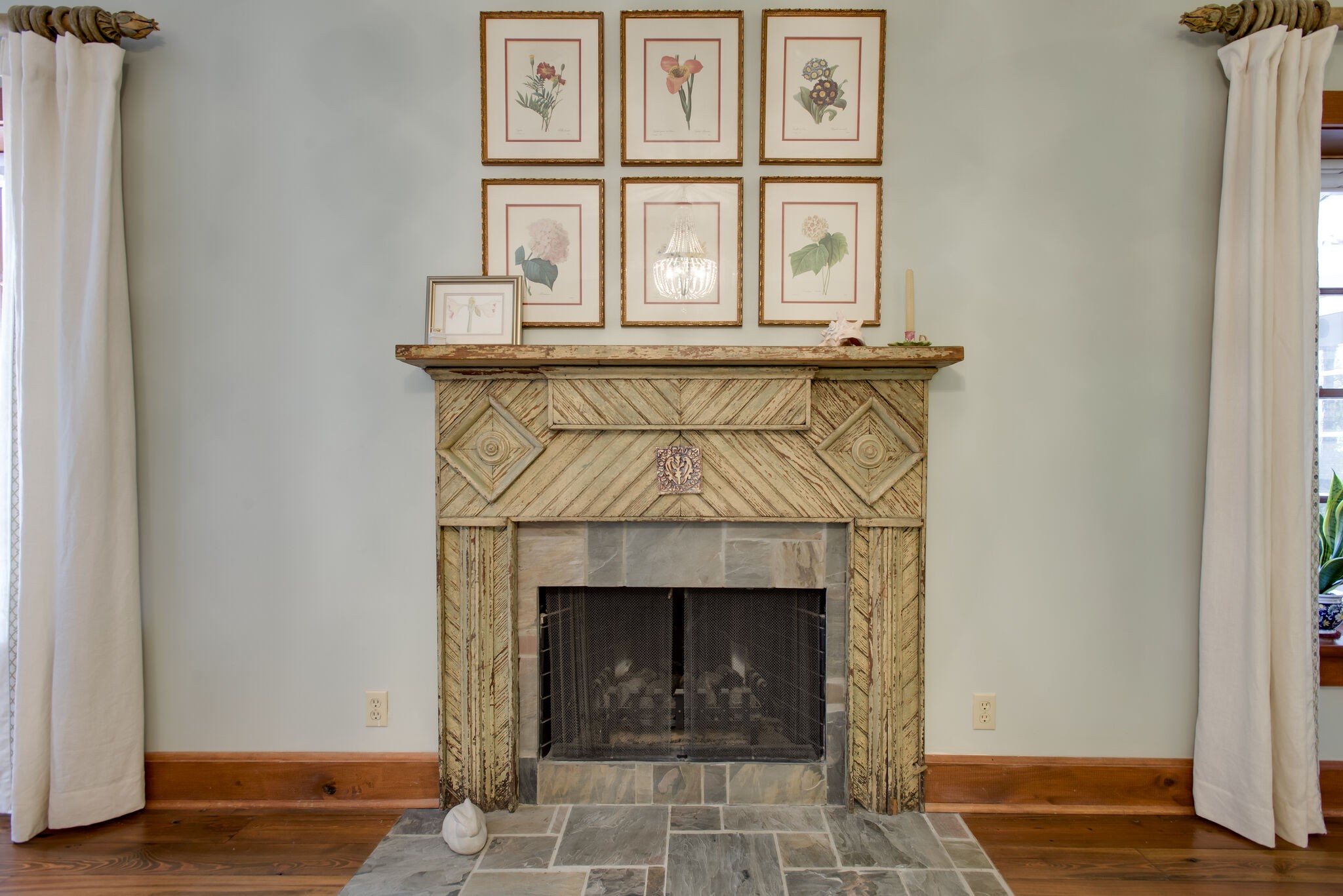 6230 Bresslyn Road Nashville, TN 37205 - Photo 29 of 53 a close view of a fireplace