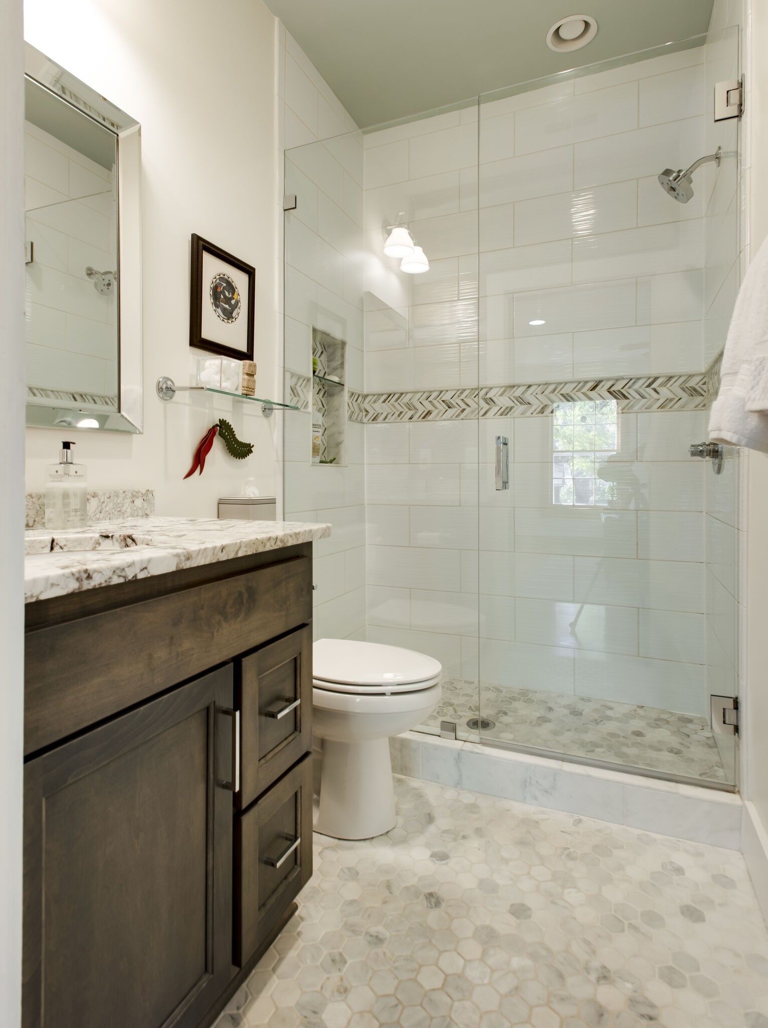 6230 Bresslyn Road Nashville, TN 37205 - Photo 41 of 53 a bathroom with a sink toilet vanity and shower