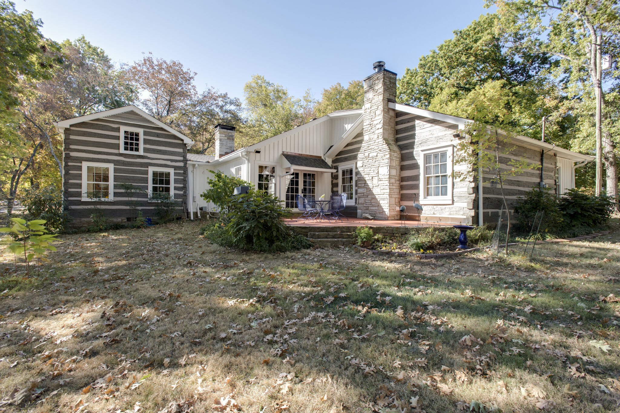 6230 Bresslyn Road Nashville, TN 37205 - Photo 46 of 53 front view of a house with a yard