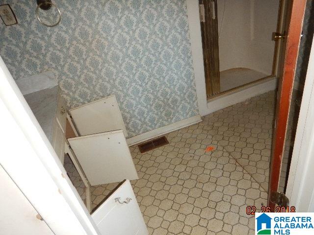 906 North Airport Road Jasper, AL 35504 - Photo 9 of 18